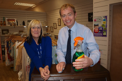 South Lakes MP Tim Farron has highlighted the work of the St John’s Hospice shop in Kendal by joining the team to do a spot of volunteering.