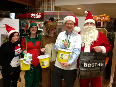 South Lakes MP Tim Farron joined volunteers to bag pack at Booths in Windermere this morning to raise funds for St John’s Hospice.