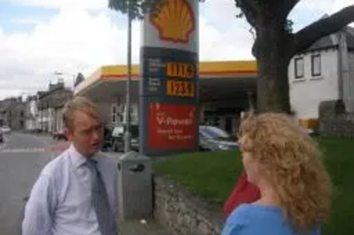 Tim Farron calls for South Lakes to be pilot area for fuel duty rebate