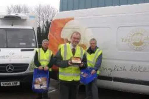 Tim is photographed with Bruce from ‘beelocal’ and Simon White